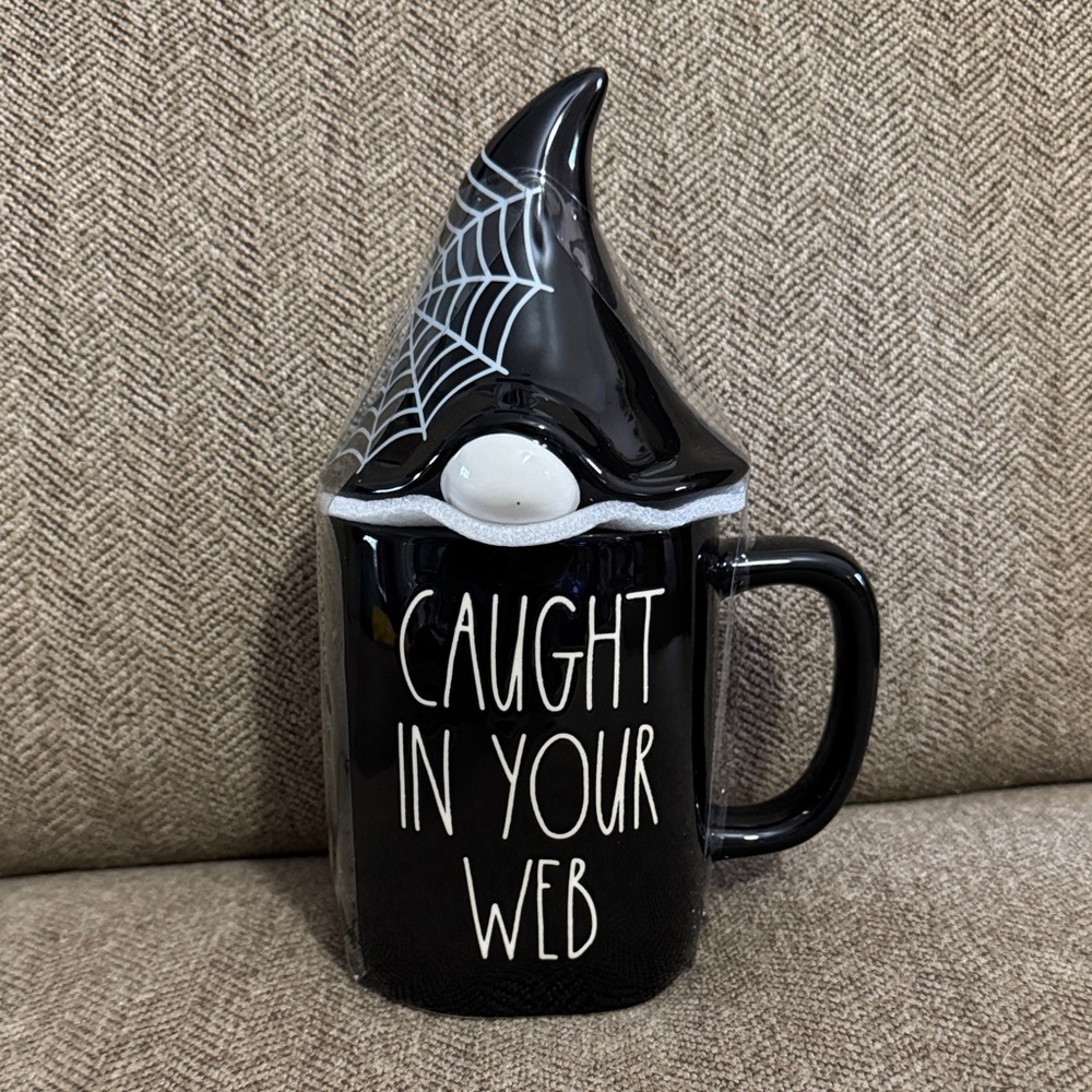 NEW Rae Dunn Caught in Your Web gnome topper mug